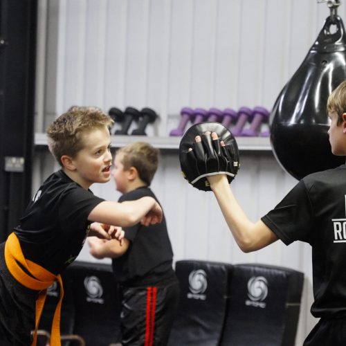 C9886.00_02_05_11.Still020