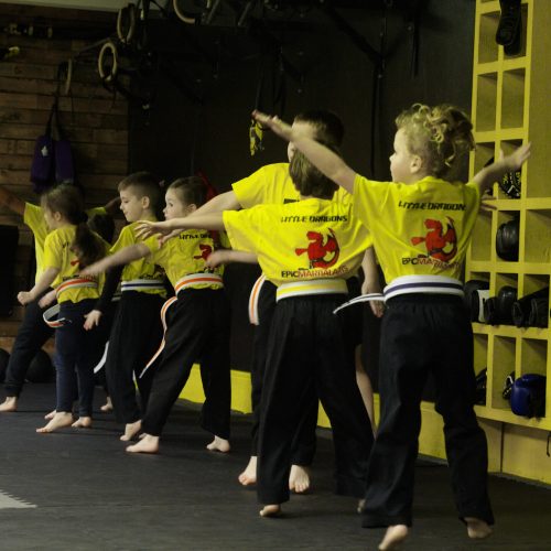 C9886.00_03_27_30.Still006